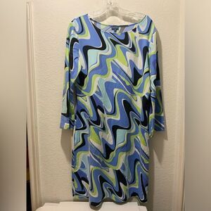 Melly M midi dress in size M